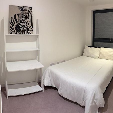 New 2 Bed Apartment Greenwich London Luaran gambar